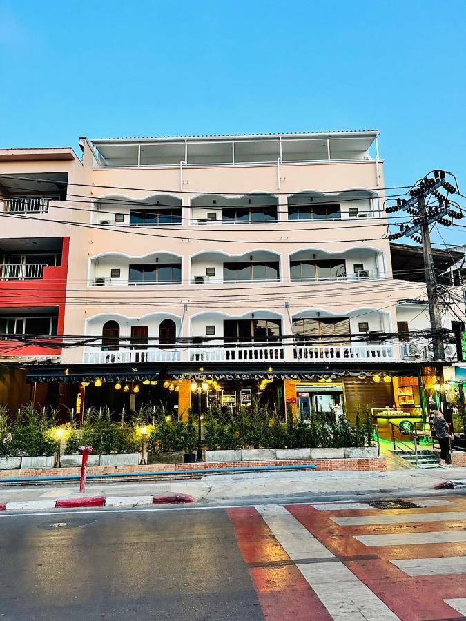 Lime Hotel Patong Eksteriør bilde