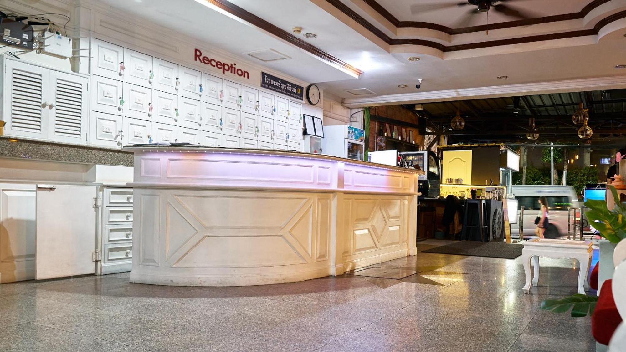 Lime Hotel Patong Eksteriør bilde